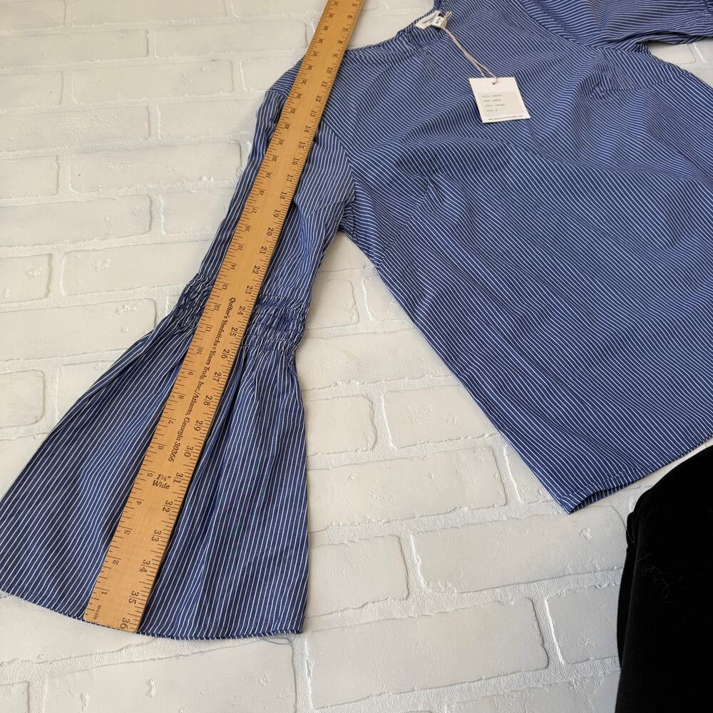 BeachLunchLounge NWT Blue White Pinstripe Long Bell Sleeve Cotton Top sz M - Picture 4 of 6